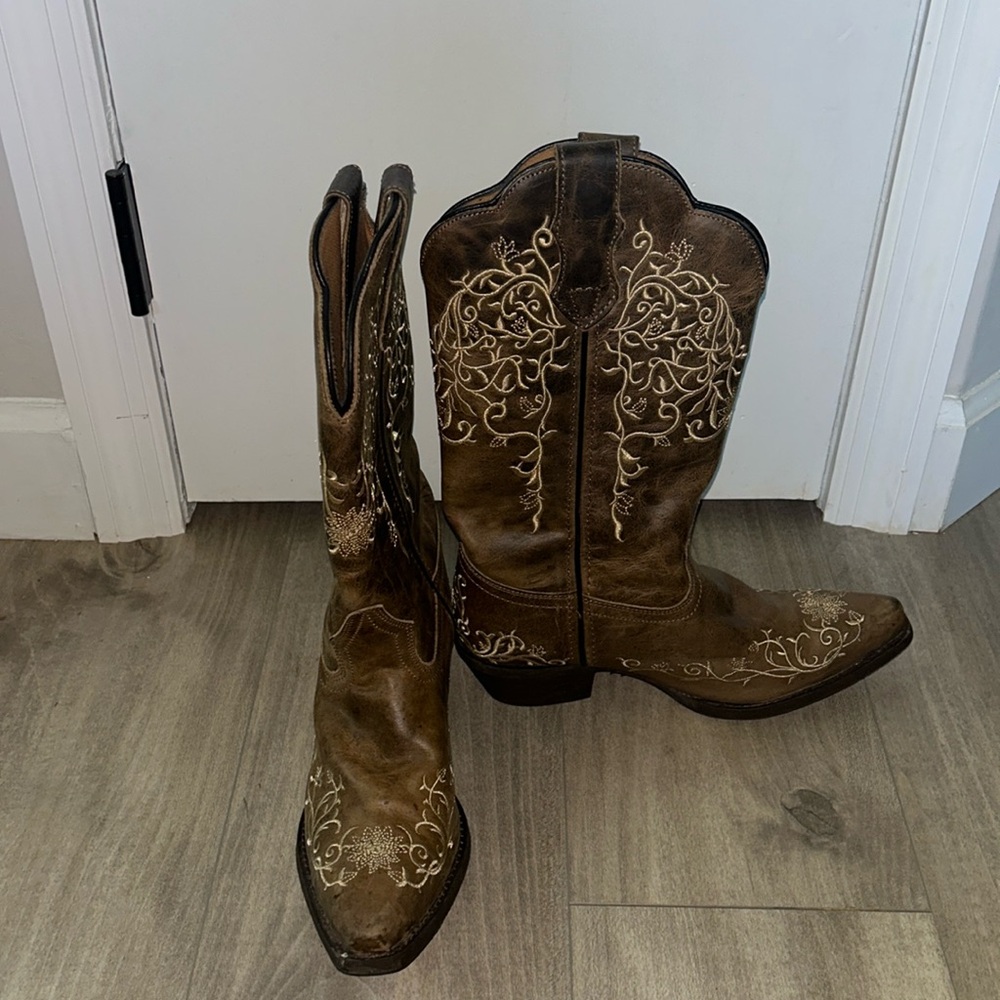 Cowboy boots
